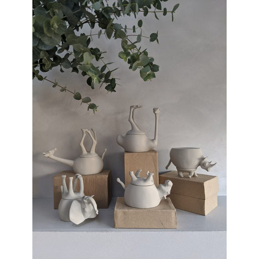 Single Giraffe - Upside Down Animals